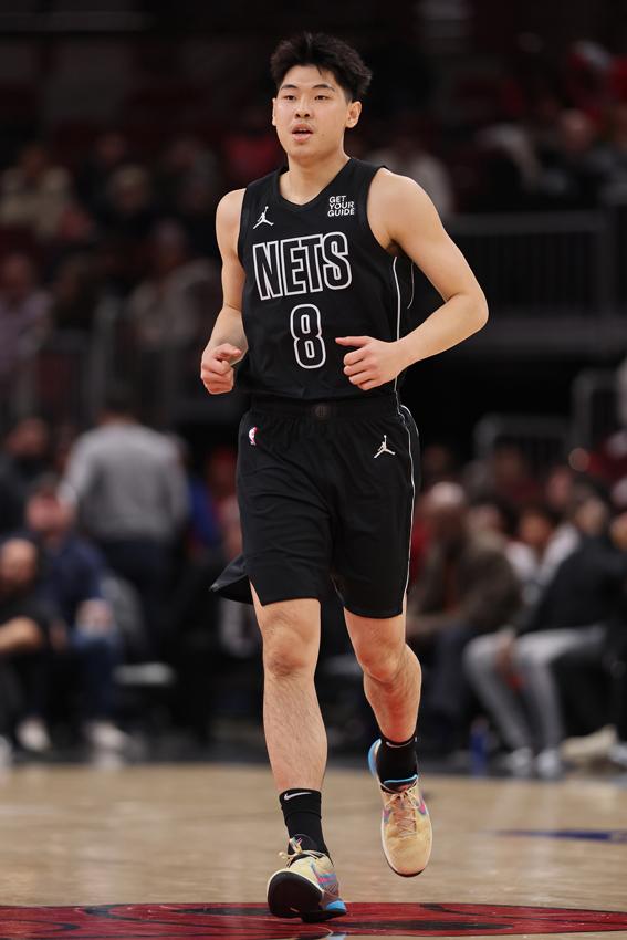 篮板13助 篮板13助